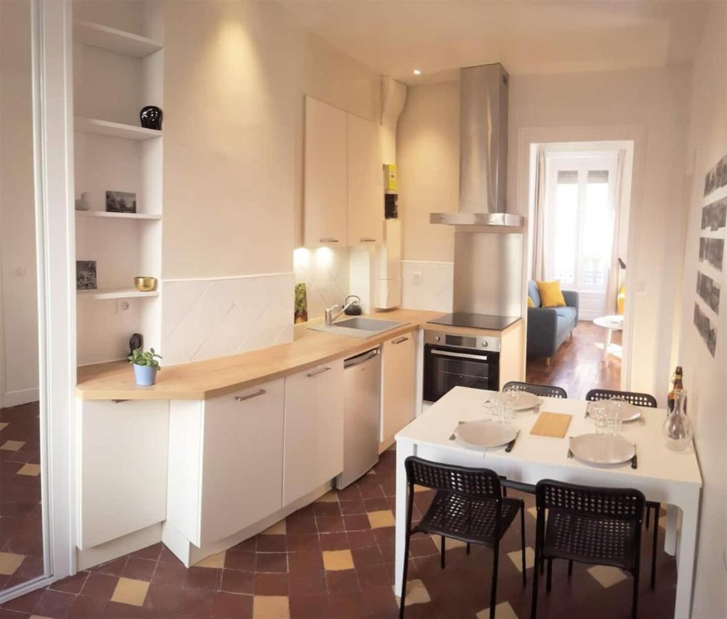 Le Duguesclin-4 Pers Saxe Gambetta Apartman Lyon Kültér fotó